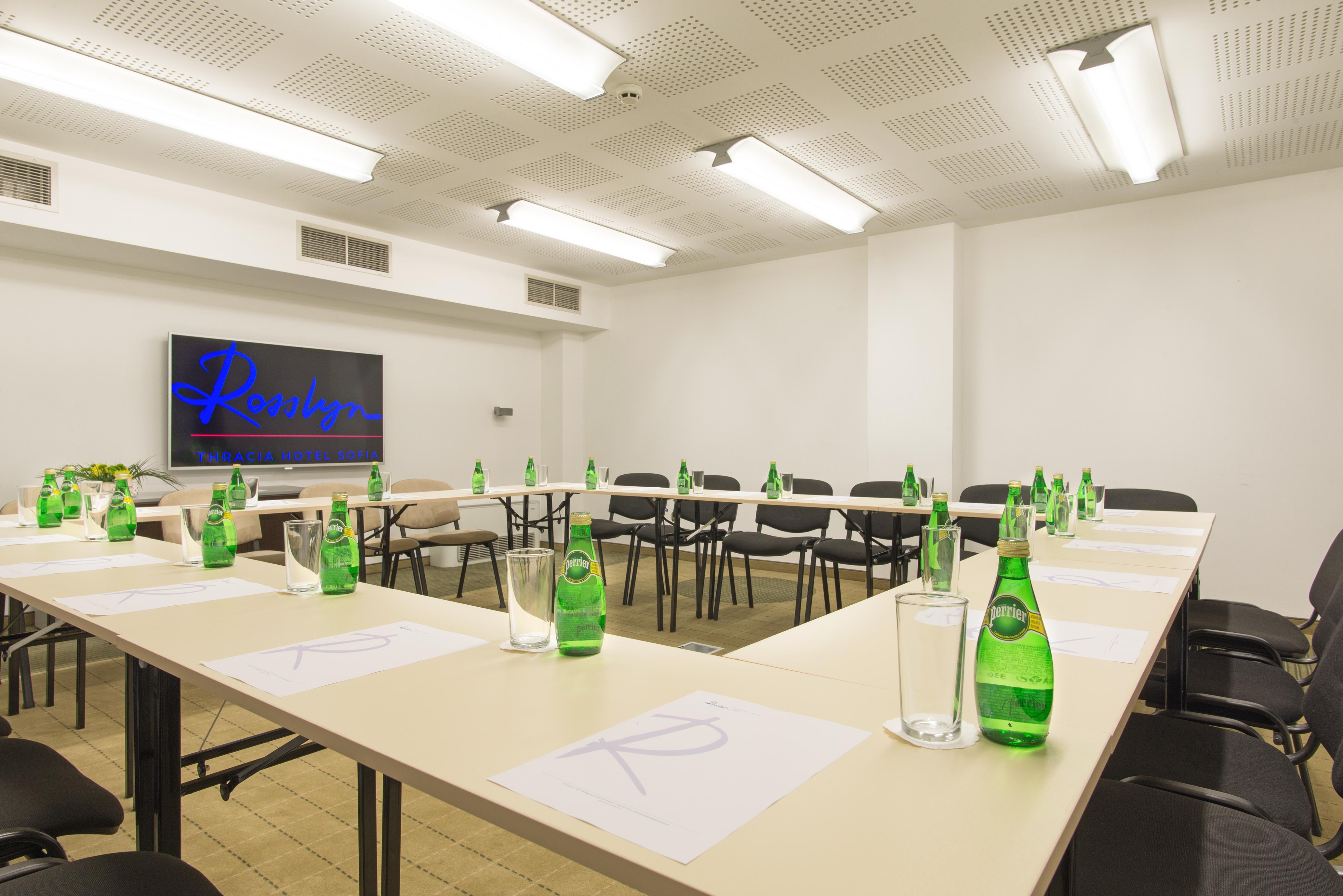 Hotel Rosslyn Thracia