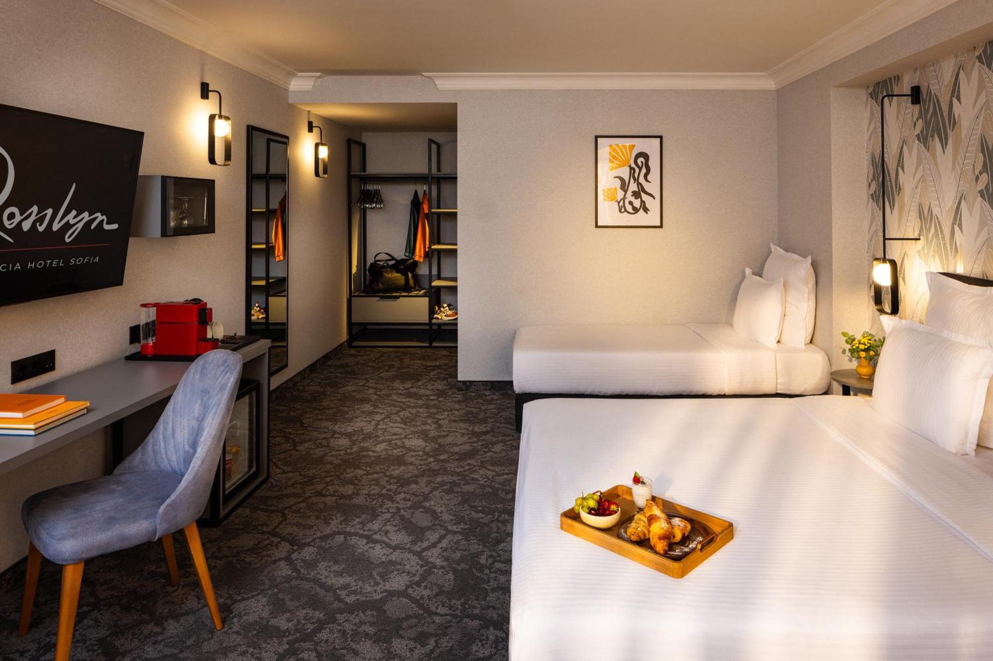 Hotel Rosslyn Thracia